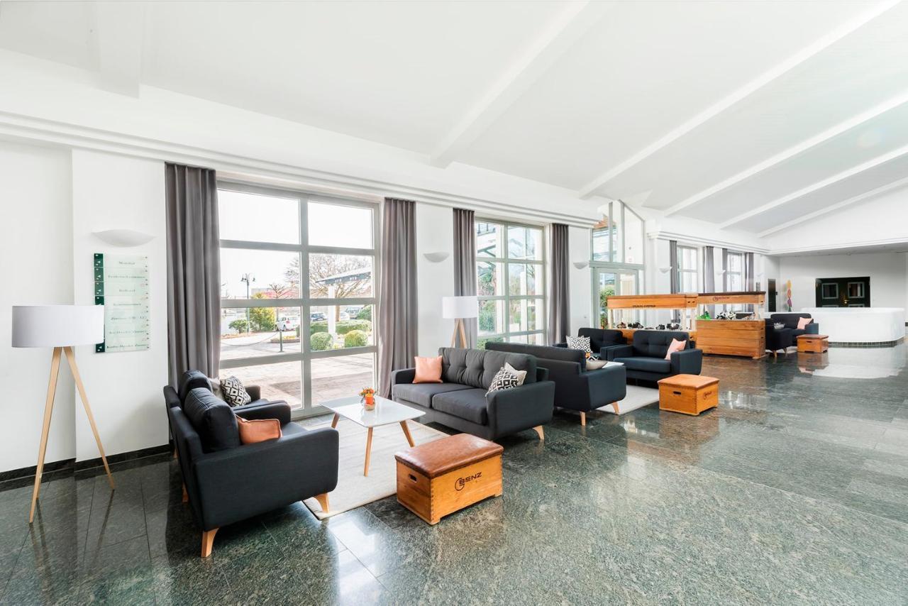 Hotel Herzogspark แฮร์โซเกนเอารัค ภายนอก รูปภาพ