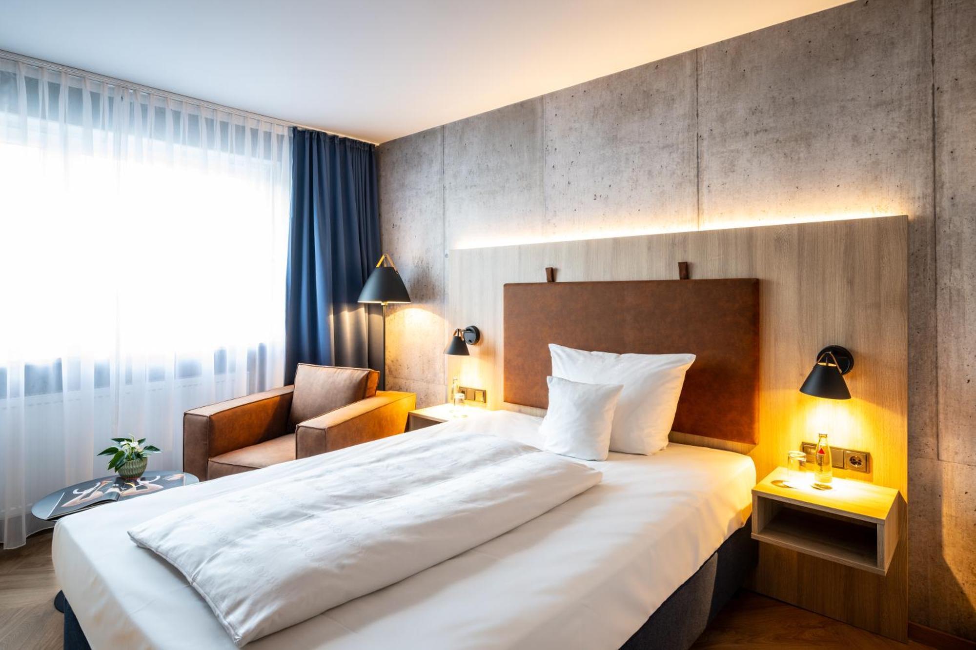 Hotel Herzogspark แฮร์โซเกนเอารัค ภายนอก รูปภาพ